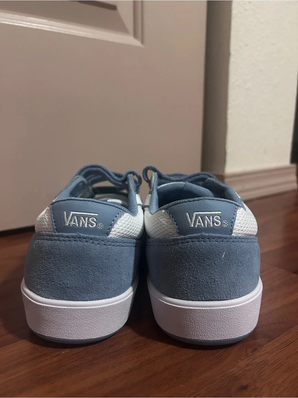 NWT Vans Lowland ComfyCush V Retro Sneakers Dusty Blue/White